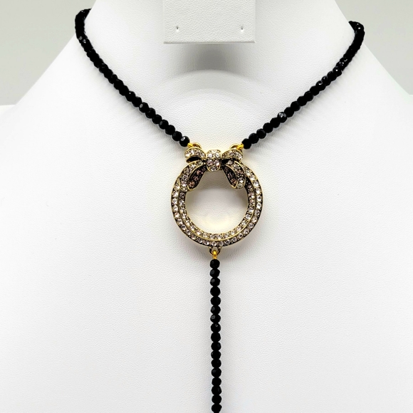 Heidi Daus Extra Long Swarovski Crystal Wreath Lariat with Faceted Beads and Bow - Picture 7 of 13